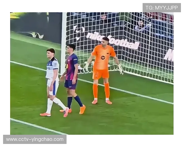 巴萨门将霍安·加西亚多次关键扑救,零封对手立功 巴萨门将霍安·加西亚多次关键扑救,零封对手立功